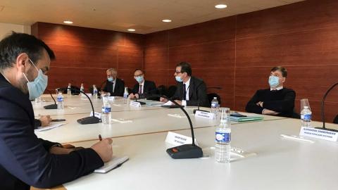 0833_30112021_Banquiers